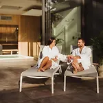 Hotel Golden Lakes 4*