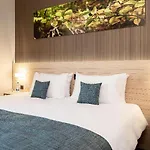 Hotel Golden Lakes 4*