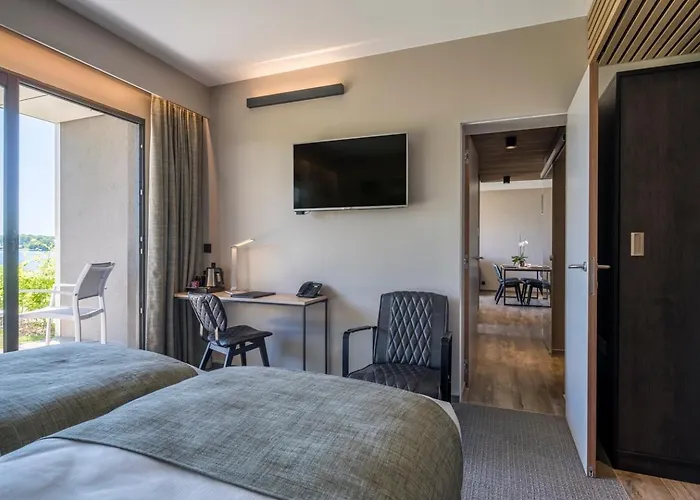 Hotel Golden Lakes Boussu-lez-Walcourt