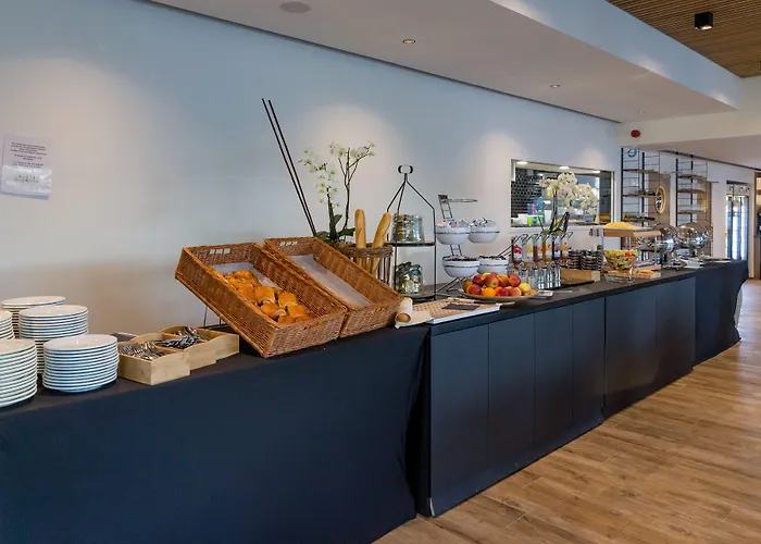 Hotel Golden Lakes 4*