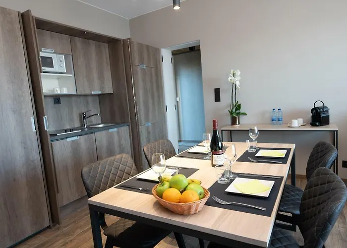 Golden Lakes Hotel 4*